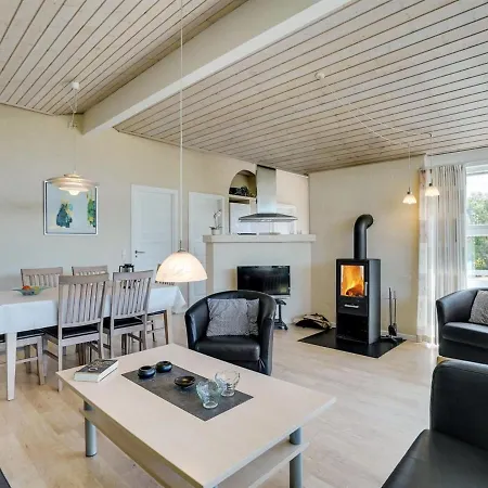 Holiday home Kajana - 400m From The Sea In Funen By Interhome Middelfart