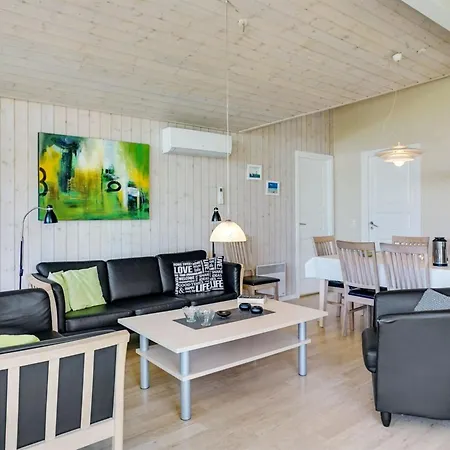 Kajana - 400m From The Sea By Interhome 펜션